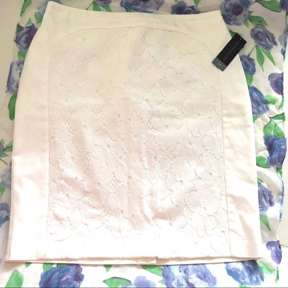 NWT Worthington white lace skirt